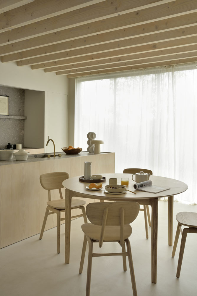 Bok Round Extendable Table - Image 6