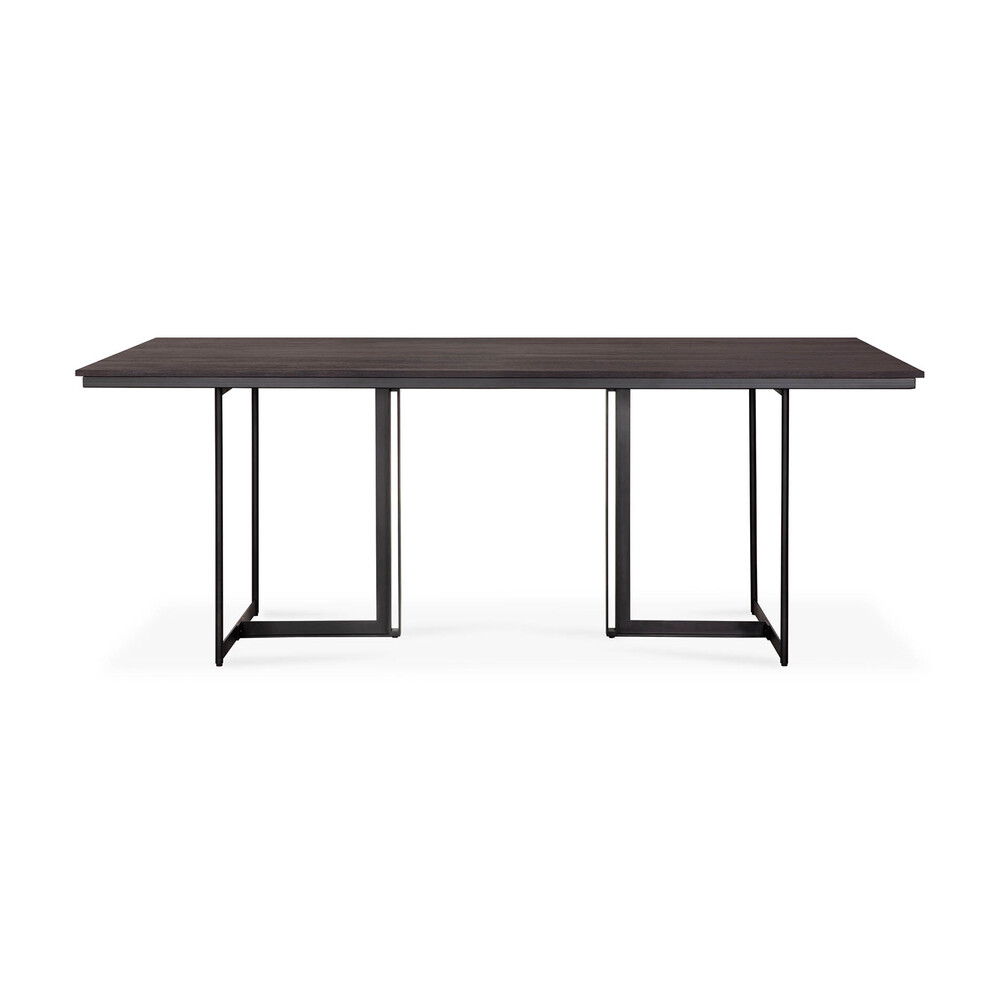 Tacet dining table